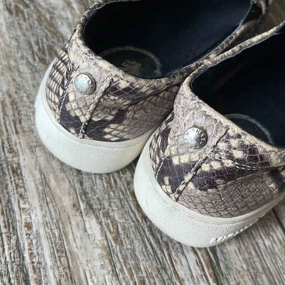 MICHAEL KORS WOMEN SHOES, 6 - Picture 4 of 8